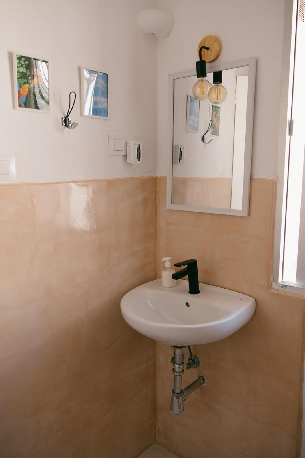 Hostal Africa Tarifa Exteriör bild